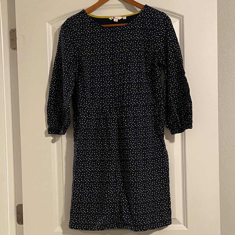 3/$15 or 5/$20 Boden Navy Star Print Long Sleeve Dress